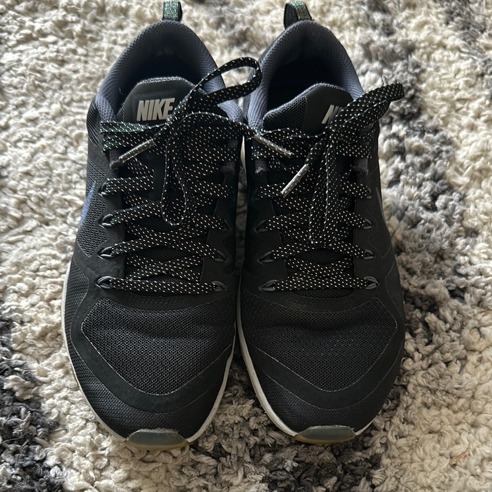 Nike Black Sneakers with Mesh Upper and Padded Collar